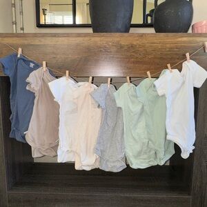 Gerber/Honest/Old Navy Multicolored Baby Onesies